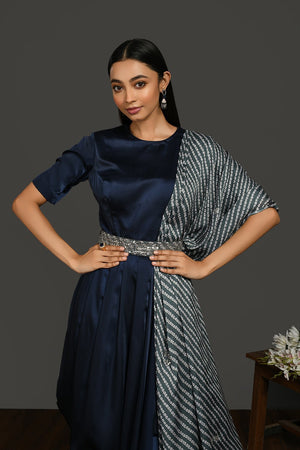 Shop gorgeous navy blue satin suit online in USA with grey dupatta and belt. Dazzle on weddings and special occasions with exquisite Indian designer dresses, sharara suits, Anarkali suits, wedding lehengas from Pure Elegance Indian fashion store in USA.-closeup