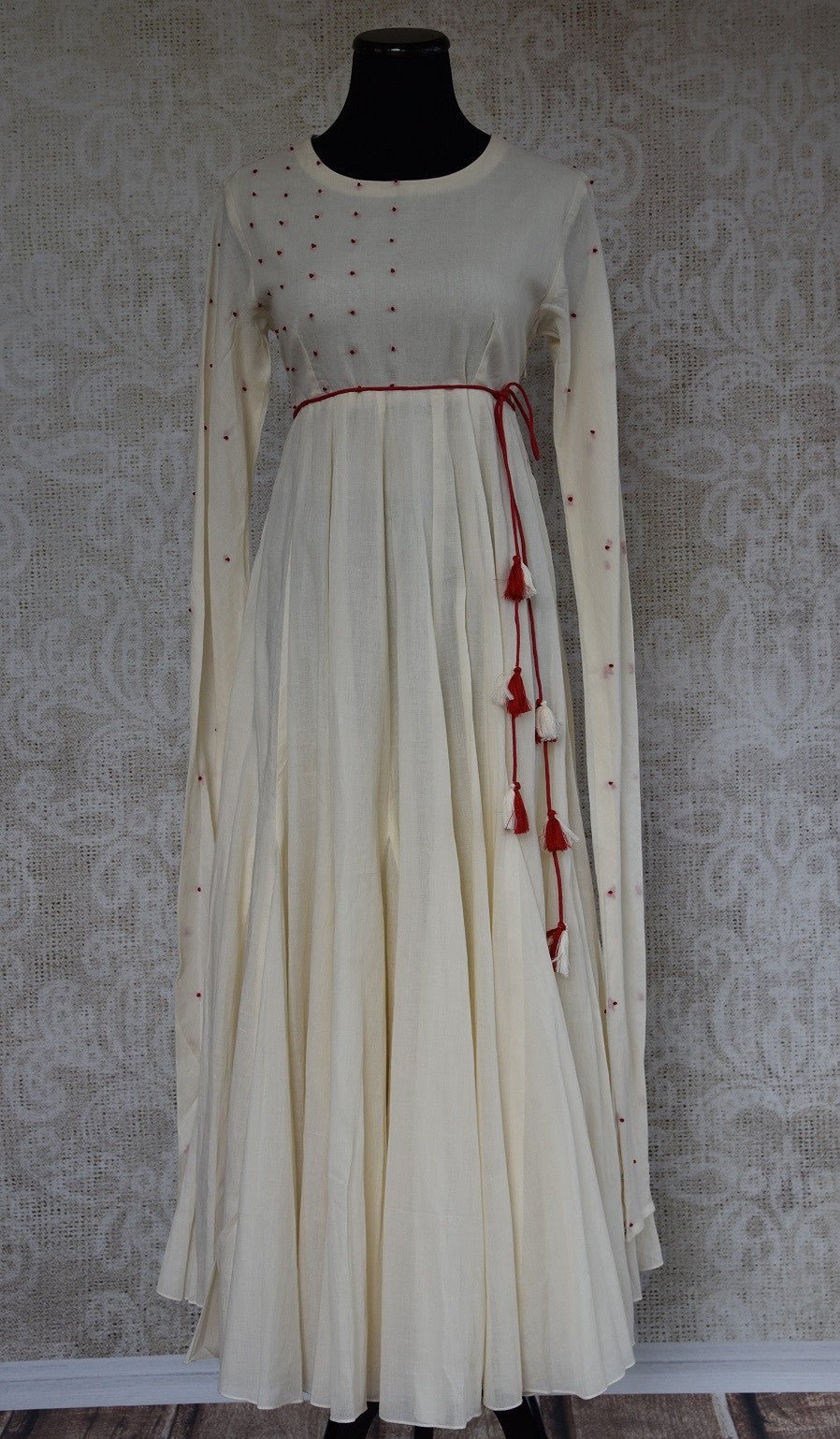 Buy this ethnic Indian Pure Elegance white cotton dress with red dupatta online or from our store in Edison near NJ. It is perfect for any wedding or reception. Full View.