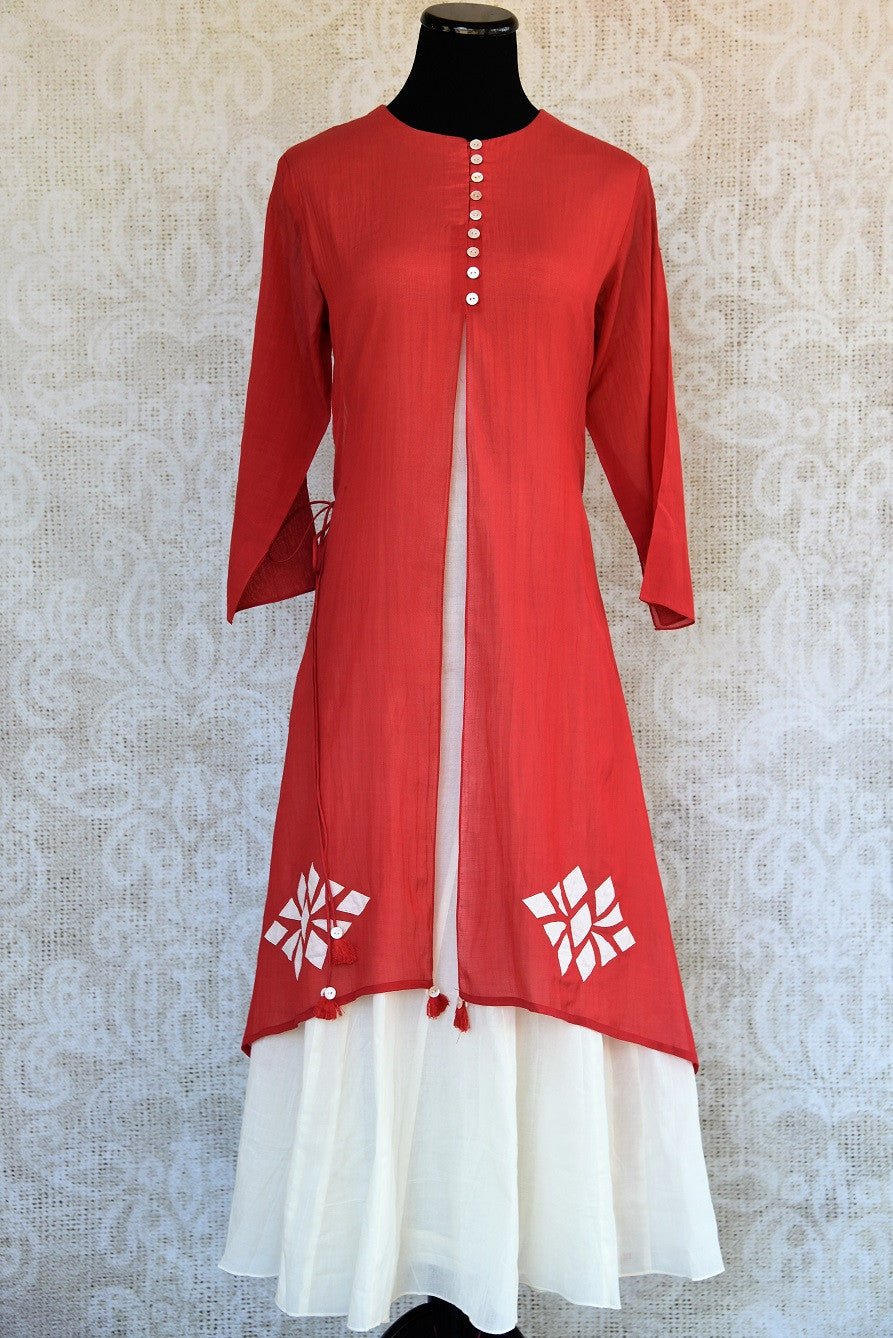 Shop this Indian traditional layered Indo-western dress that makes it perfect for any wedding or reception party online or from our Pure Elegance store in USA. Front View.