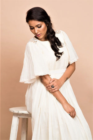 Buy ivory pleated midi dress online in USA at Pure Elegance. Bring a refreshing touch to your summer look with alluring Indian dresses, Indowestern dresses available at our exclusive fashion store in USA or shop at our online store.-side 