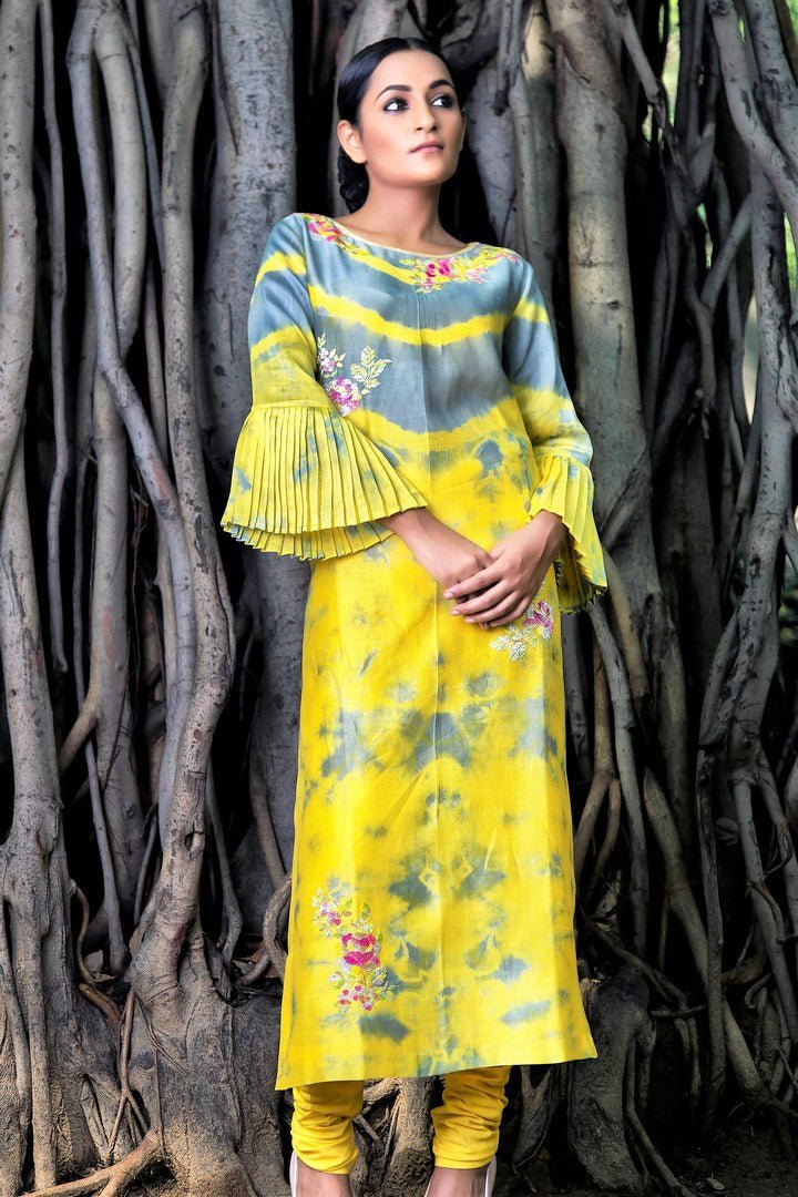 Buy yellow and grey chanderi tie & dye tunic with embroidery online in USA. Find a range of exquisite Indian dresses in USA at Pure Elegance clothing store. Enrich your traditional style with a range of Indian clothing, designer Anarkali suits, wedding lehengas, and much more also available at our online store.-full view