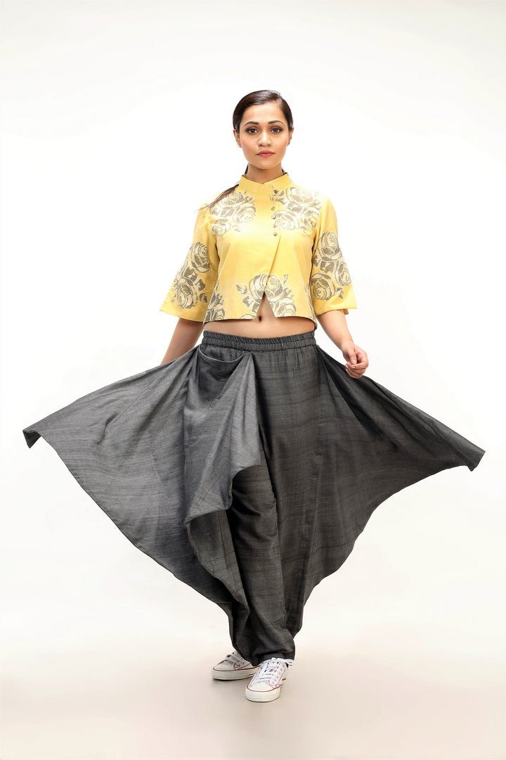Shop yellow woven Jamdani crop top online in USA with rose floral motifs. Keep your wardrobe updated with a range of stylish Indian designer dresses from Pure Elegance fashion store in USA. A stylish range of Indian clothing, suits, Indowestern dresses are available at our online store to elevate your style.-full view