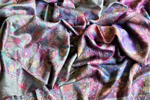 Shop traditional grey Kani weave dupatta online in USA. Shop beautiful Banarasi dupattas, printed dupatta, embroidered dupatta, phulkari dupatta from Amrapali from Pure Elegance Indian clothing store in USA.-front