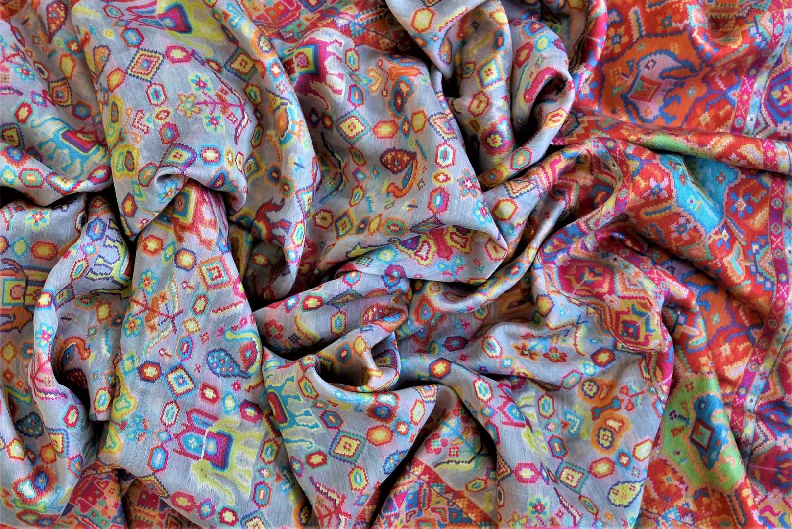 Shop stunning grey Kani dupatta online in USA with multicolor kani weave. Add an elegant touch to your ethnic suits with Banarasi dupatta, leheriya dupatta, bandhej dupatta, silk dupattas, cotton dupattas from Pure Elegance Indian fashion store in USA.-details
