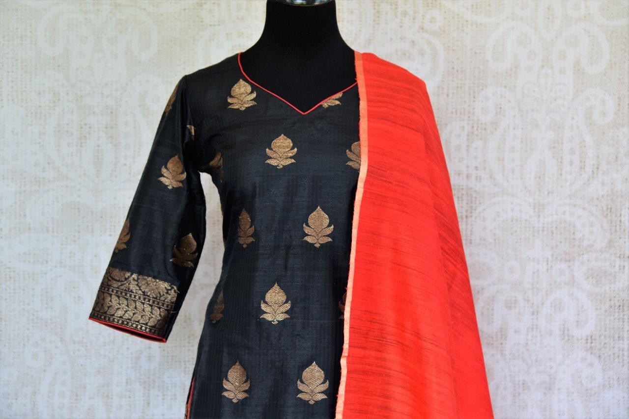 Pure Elegance brings exquisite styles of Indian dresses online and in store. Buy black Banarasi kurta with red Banarasi palazzo and dupatta online in USA for women.-kurta