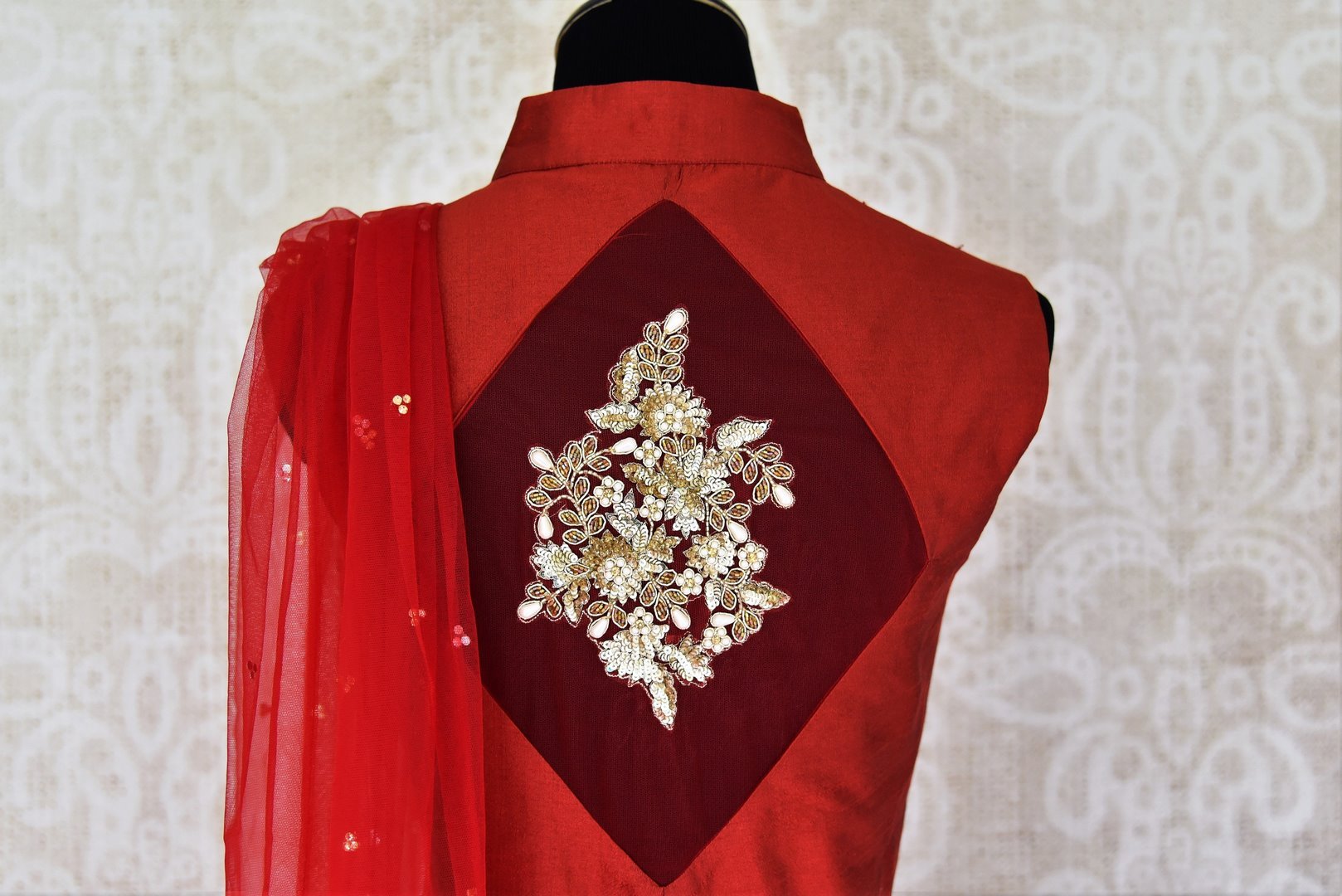 Shop red color embroidered georgette silk suit online in USA with dupatta. Find a range of Indian designer suits at Pure Elegance clothing store in USA. Keep your ethnic look perfect with a range of traditional Indian clothing, designer silk sarees, wedding sarees, wedding dresses and much more also available at our online store. -back