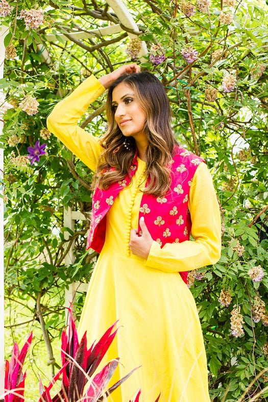 Buy yellow chanderi silk Anarkali online in USA with red embroidered vest. Look glamorous at weddings and special occasions with a range of exquisite Indian designer Anarkalis from Pure Elegance Indian clothing store in USA.-side