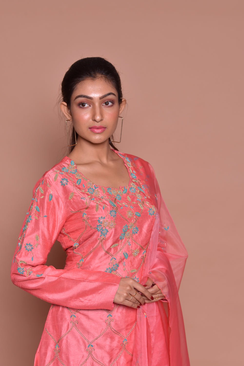 Shop elegant pink embroidered sharara suit online in USA with dupatta. Flaunt Indian fashion with exquisite designer suits, Anarkali suits, sharara suits from Pure Elegance Indian cloth store in USA. -closeup