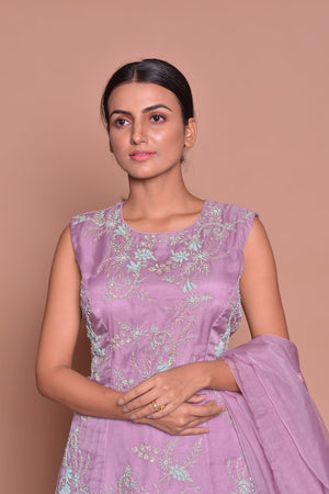 Buy gorgeous mauve embroidered kurta with sharara online in USA and dupatta. Flaunt Indian fashion with exquisite designer suits, Anarkali suits, sharara suits from Pure Elegance Indian cloth store in USA. -closeup
