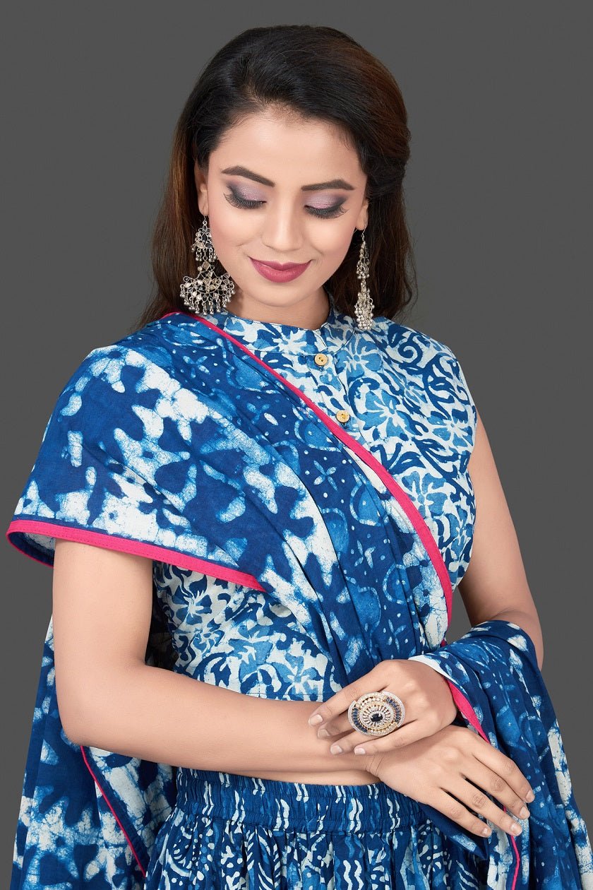 Buy beautiful blue and white Bagru block printed skirt set online in USA with dupatta. Shop designer Indian clothing, lehengas, designer Anarkali, gharara suits, Indian dresses in USA from Pure Elegance Indian fashions store for parties and special occasions.-closeup