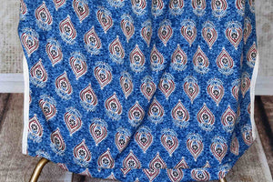 Shop stunning cream and blue georgette skirt set online in USA. Shop beautiful designer stoles, embroidered dupattas, Banarasi dupattas, handwoven dupatta from Pure Elegance Indian fashion store in USA.-bottom