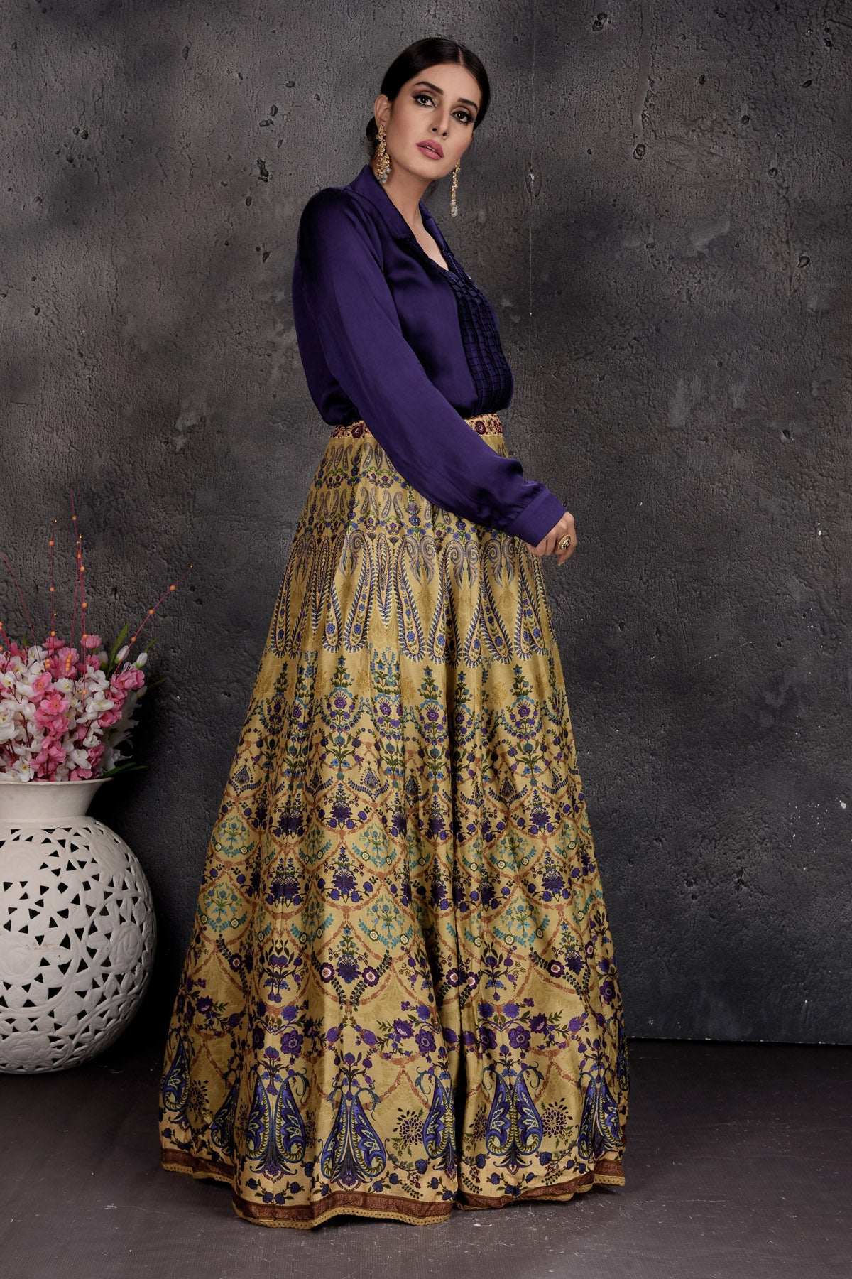 Heavy Skirts & Western Blouses: We Are Loving This New Trend! | Velvet  dress designs, Indian outfits lehenga, Diwali outfits
