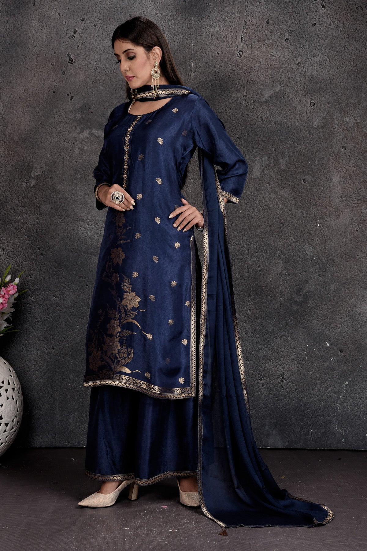 Buy stunning dark blue embroidered palazzo suit online in USA with dupatta. Set a fashion statement at parties in designer Indian dresses, Anarkali suits, designer lehengas, gowns, Indowestern dresses from Pure Elegance Indian fashion store in USA.-side