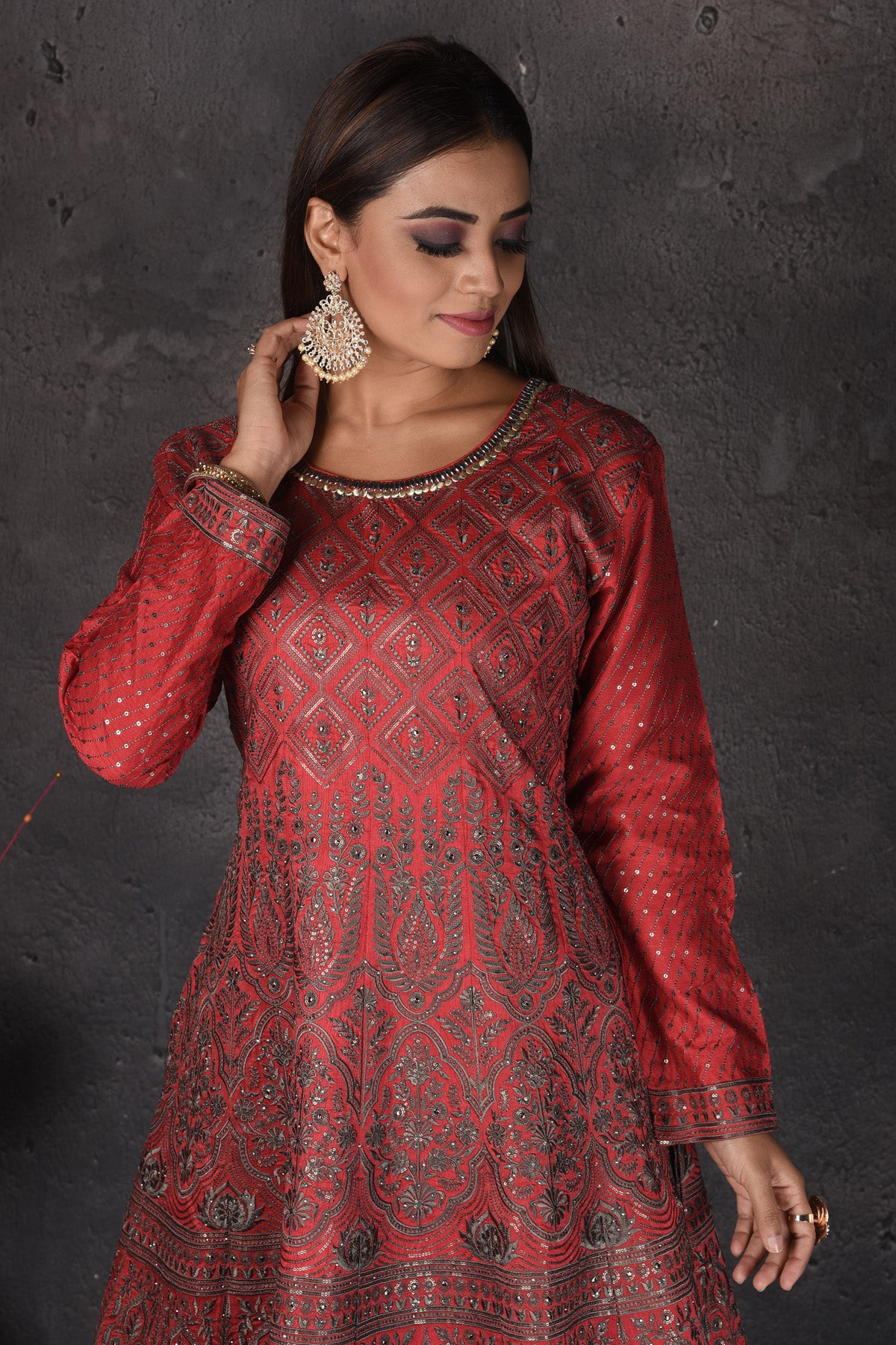 Buy beautiful tomato red embroidered sharara suit online in USA with grey dupatta. Set a fashion statement at parties in designer dresses, Anarkali suits, designer lehengas, gowns, Indowestern dresses from Pure Elegance Indian fashion store in USA.-closeup