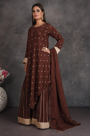 Buy stunning coffee brown embroidered skirt ser online in USA with dupatta. Set a fashion statement at parties in designer dresses, Anarkali suits, designer lehengas, gowns, Indowestern dresses from Pure Elegance Indian fashion store in USA.-side