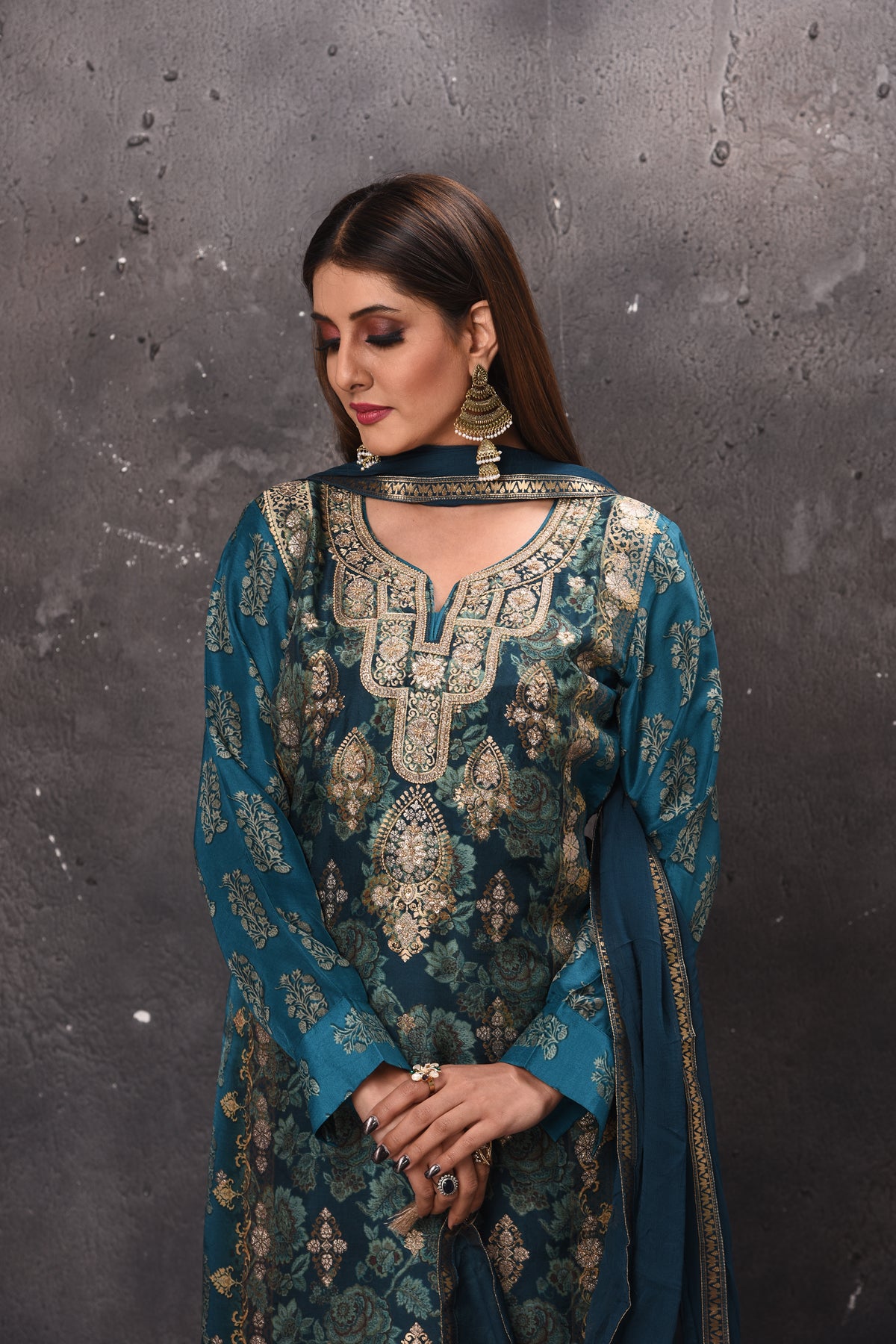 Shop beautiful teal green embroidered designer palazzo suit online in USA with dupatta. Get set for weddings and festive occasions in exclusive designer Anarkali suits, wedding gown, salwar suits, gharara suits, Indowestern dresses from Pure Elegance Indian fashion store in USA.-closeup