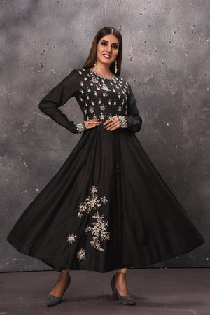 Buy stunning black embroidered front slit Anarkali suit online in USA. Get set for weddings and festive occasions in exclusive designer Anarkali suits, wedding gown, salwar suits, gharara suits, Indowestern dresses from Pure Elegance Indian fashion store in USA.-side