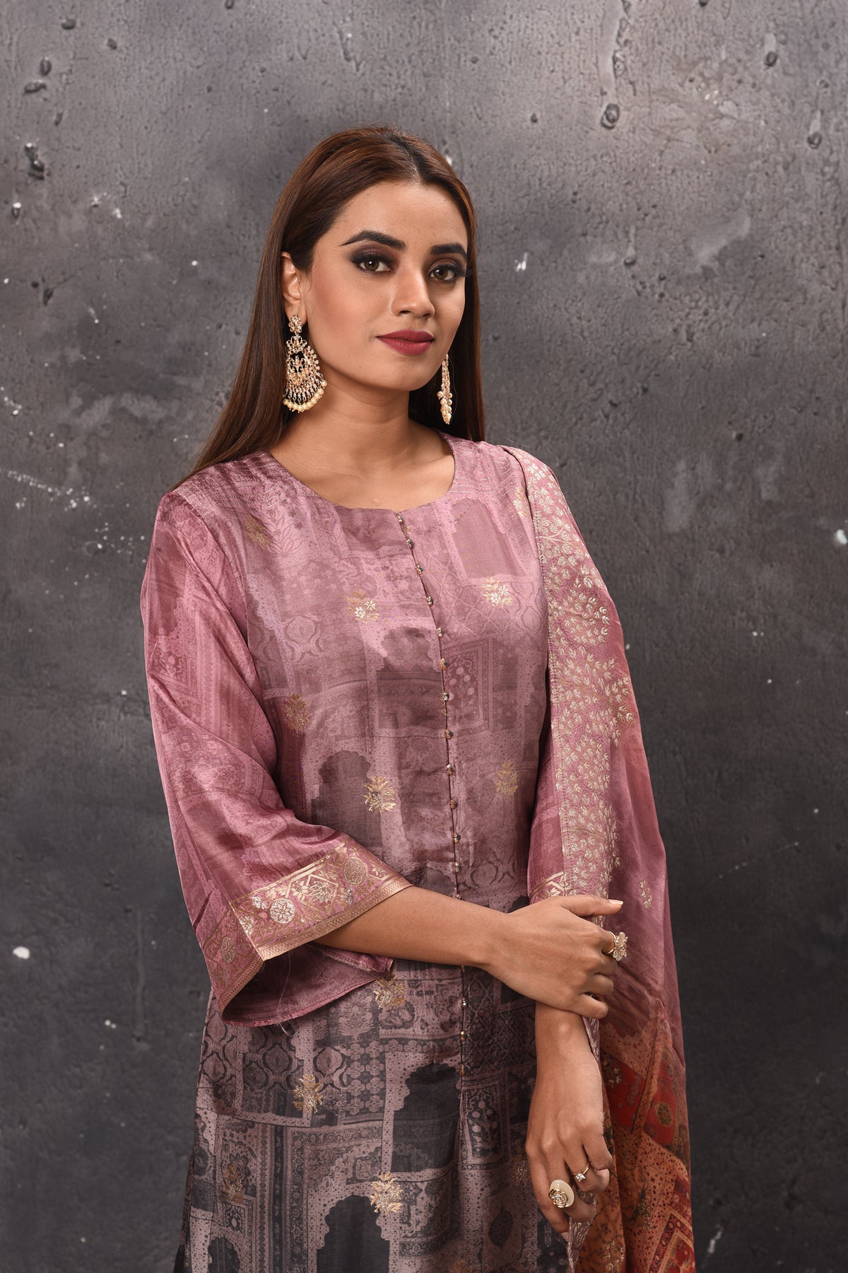 Buy beautiful mauve and black shaded and printed palazzo suit online in USA. Get set for weddings and festive occasions in exclusive designer Anarkali suits, wedding gown, salwar suits, gharara suits, Indowestern dresses from Pure Elegance Indian fashion store in USA.-closeup
