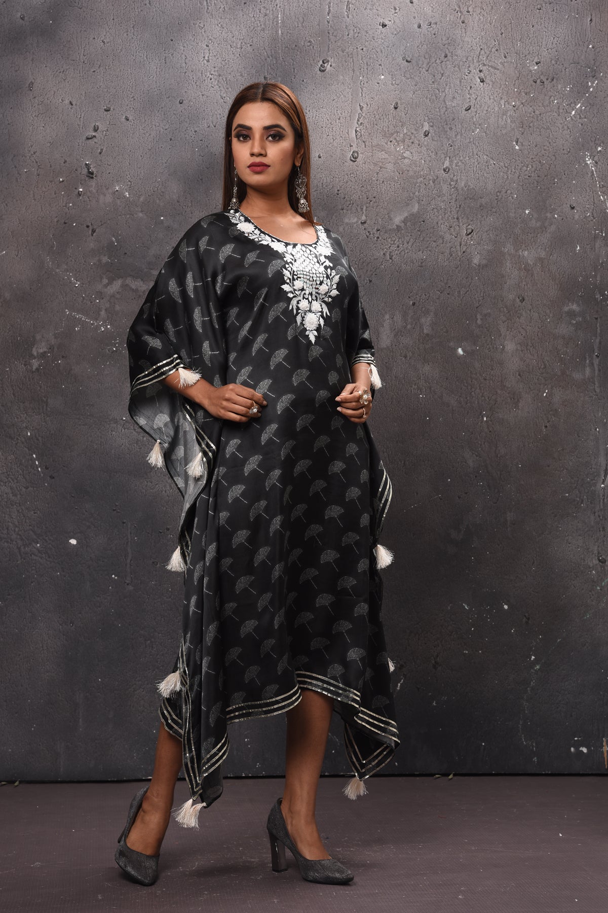 Shop stunning black printed embroidered kaftaan dress online in USA. Get set for weddings and festive occasions in exclusive designer Anarkali suits, wedding gown, salwar suits, gharara suits, Indowestern dresses from Pure Elegance Indian fashion store in USA.-side