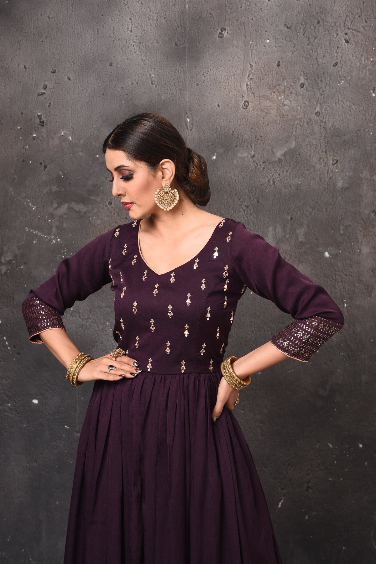 Shop beautiful aubergine embroidered Anarkali suit online in USA with peach dupatta. Get set for weddings and festive occasions in exclusive designer Anarkali suits, wedding gown, salwar suits, gharara suits, Indowestern dresses from Pure Elegance Indian fashion store in USA.-closeup
