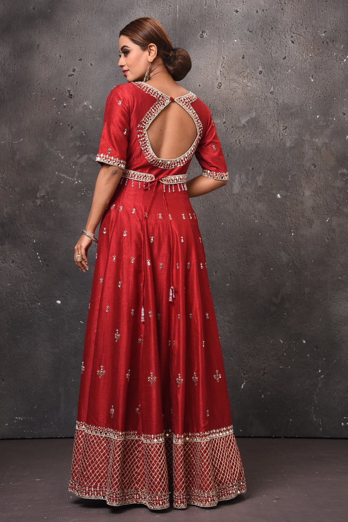 Shop beautiful blood red embroidered Anarkali suit online in USA with dupatta. Get set for weddings and festive occasions in exclusive designer Anarkali suits, wedding gown, salwar suits, gharara suits, Indowestern dresses from Pure Elegance Indian fashion store in USA.-back