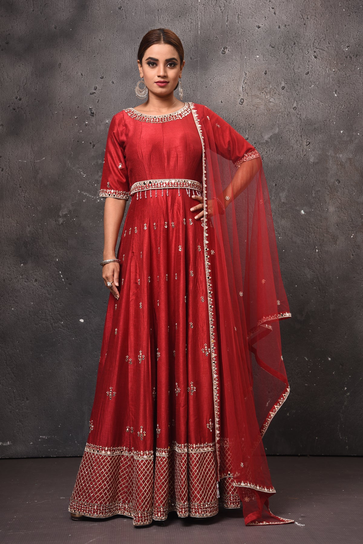 Shop beautiful blood red embroidered Anarkali suit online in USA with dupatta. Get set for weddings and festive occasions in exclusive designer Anarkali suits, wedding gown, salwar suits, gharara suits, Indowestern dresses from Pure Elegance Indian fashion store in USA.-full view