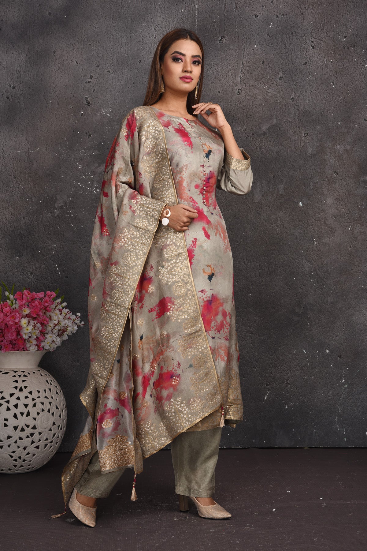 Pure Cotton Floral Printed Ready to Wear Suit Set in YellowXXL | Types of  sleeves, Ready to wear, Cotton bottoms