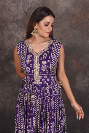 Shop stunning purple printed embellished jumpsuit online in USA. Be the star of the occasion in this stylish designer lehengas, designer gowns, Indowestern dresses, Anarkali suits, sharara suits from Pure Elegance Indian fashion store in USA.-jumpsuit