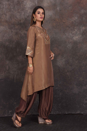 Shop stunning brown emrboidered salwar suit online in USA. Be the star of the occasion in this stylish designer lehengas, designer gowns, Indowestern dresses, Anarkali suits, sharara suits from Pure Elegance Indian fashion store in USA.-side