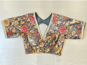 Buy stunning grey Kalamkari saree blouse online in USA with sequin lace. Elevate your saree style with exquisite readymade saree blouses, embroidered saree blouses, Banarasi saree blouse, designer saree blouse, choli-cut blouses, corset blouses from Pure Elegance Indian clothing store in USA.-full view