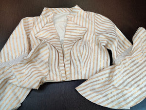 Buy stunning cream and golden stripes saree blouse online in USA. Elevate your Indian ethnic sari looks with exquisite readymade saree blouse, embroidered saree blouses, Banarasi sari blouse, designer saree blouse from Pure Elegance Indian clothing store in USA.-front