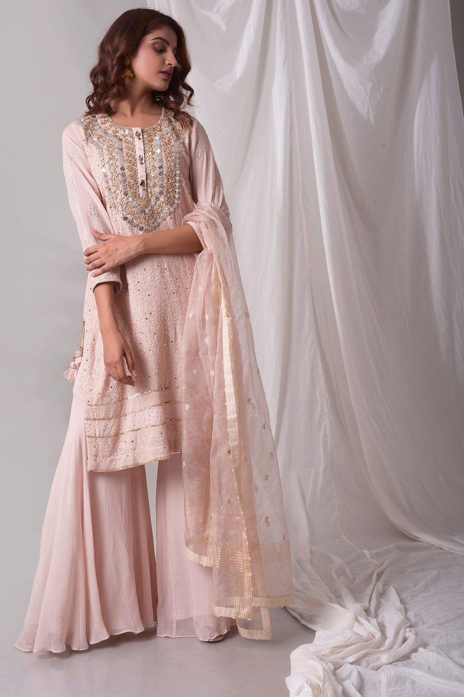 Buy powder pink georgette suit online in USA. Be the talk of parties and weddings with exquisite designer gowns, Indian suits, Anarkali dresses, Indo-western dresses from Pure Elegance Indian clothing store in USA .Shop online now..-full view-3