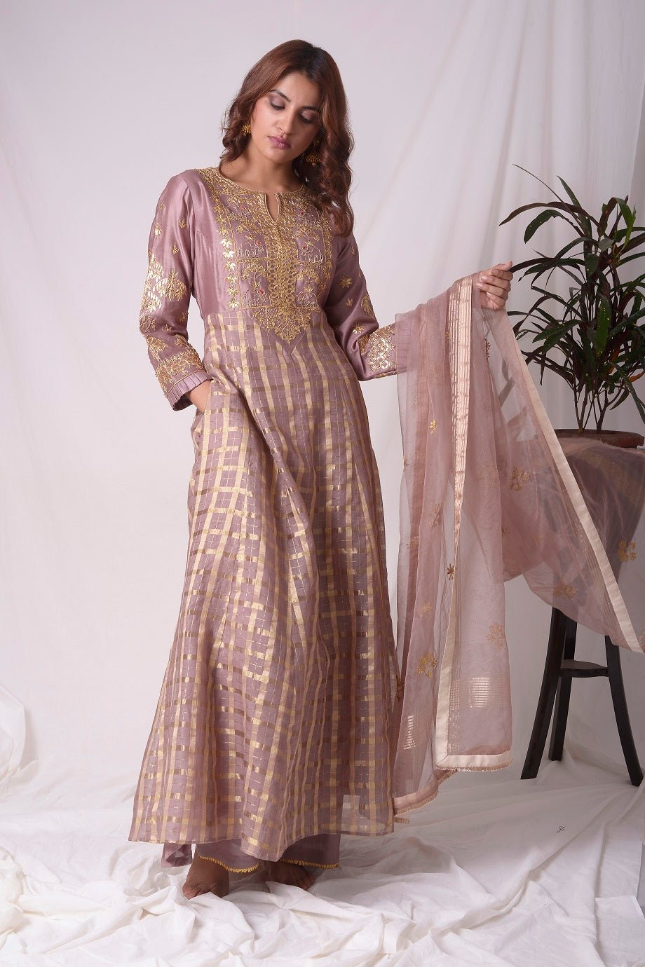 Buy brown silk suit online in USA with palazzo and dupatta. Be the talk of parties and weddings with exquisite designer gowns, Indian suits, Anarkali dresses, Indo-western dresses from Pure Elegance Indian clothing store in USA .Shop online now. full view-3