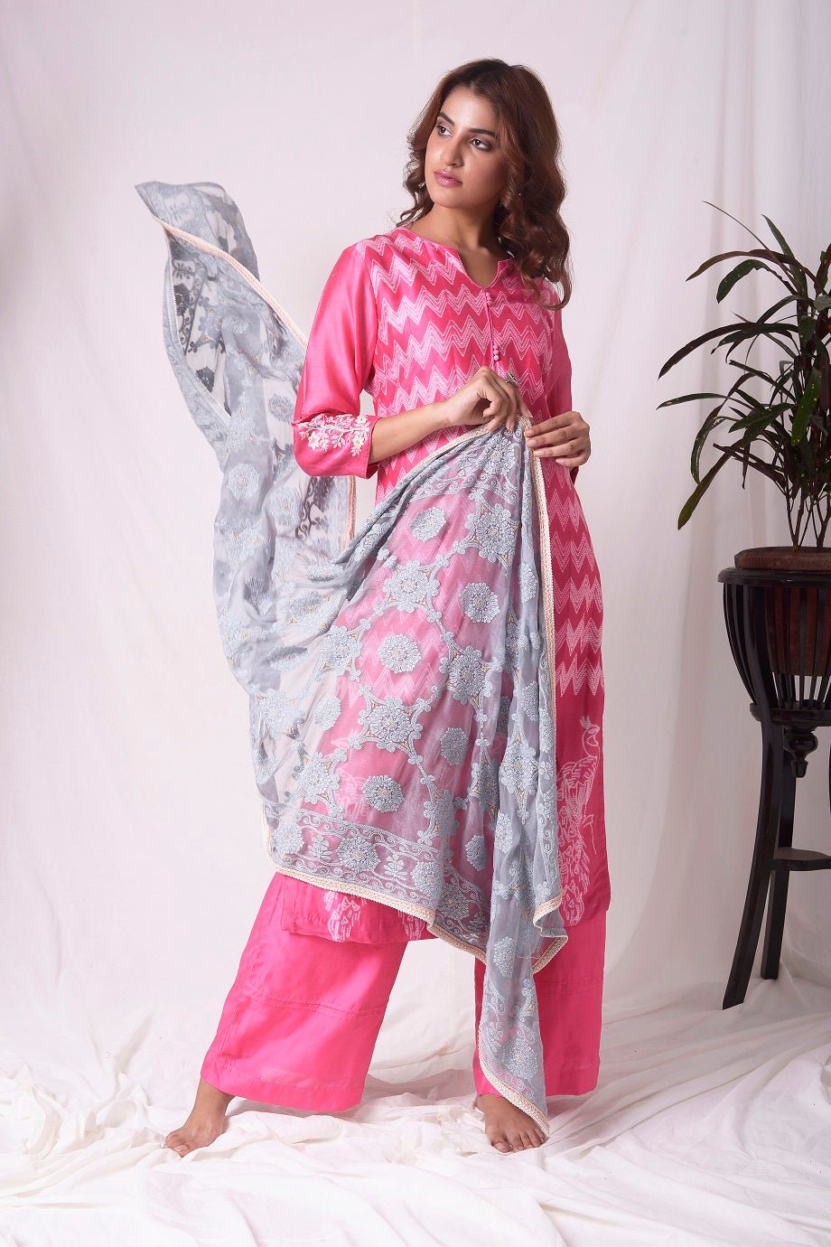Buy pink chanderi suit online in USA with dupatta.  Be the talk of parties and weddings with exquisite designer gowns, sharara suits, Anarkali suits, salwar suits from Pure Elegance Indian clothing store in USA. Shop online now.-full view with duppatta