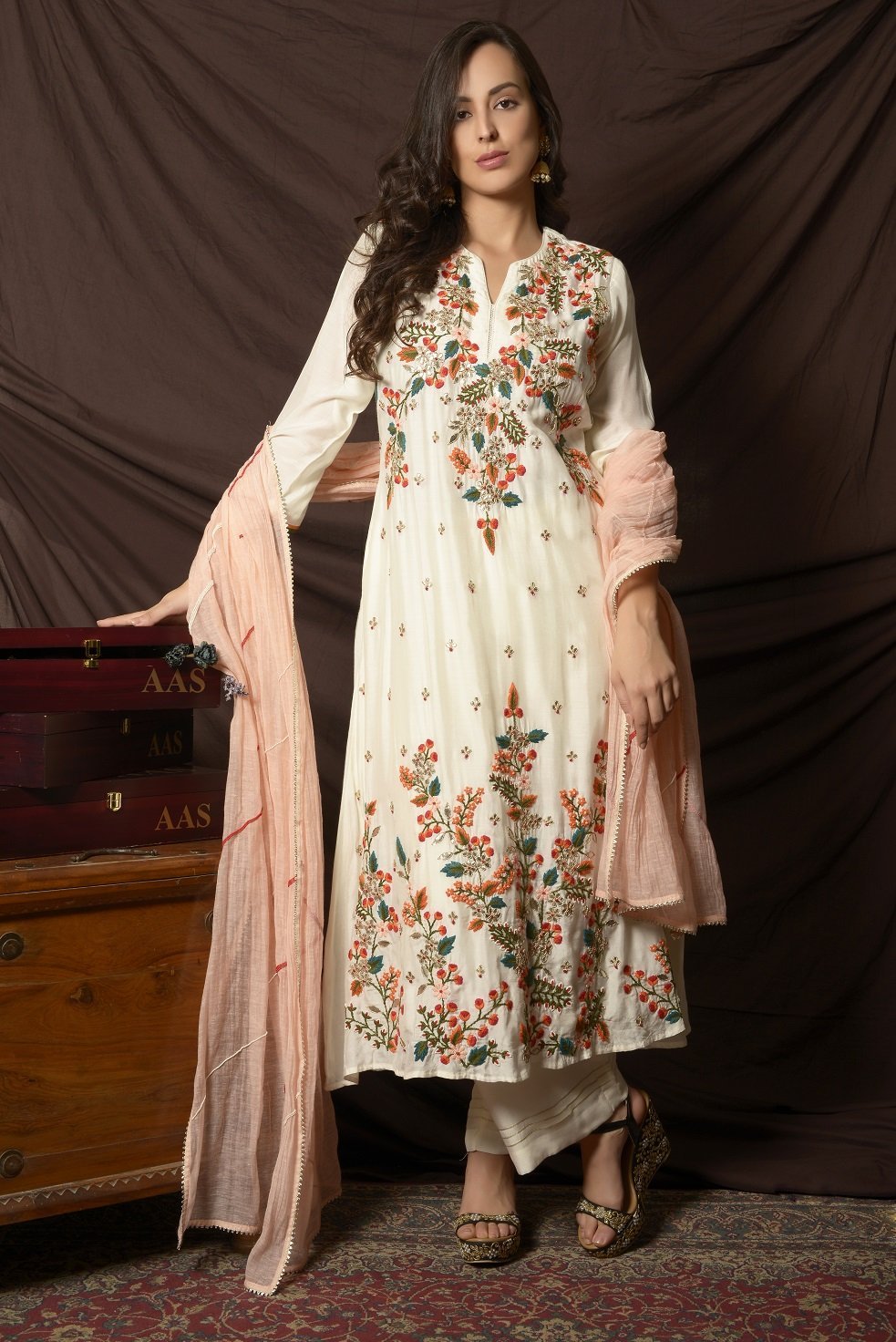 Shop gorgeous off-white gota and thread embroidery cotton silk suit online in USA with dupatta. Shine at weddings and special occasions with beautiful Indian designer suits, gowns, lehengas from Pure Elegance Indian clothing store in USA.-palazzo suit