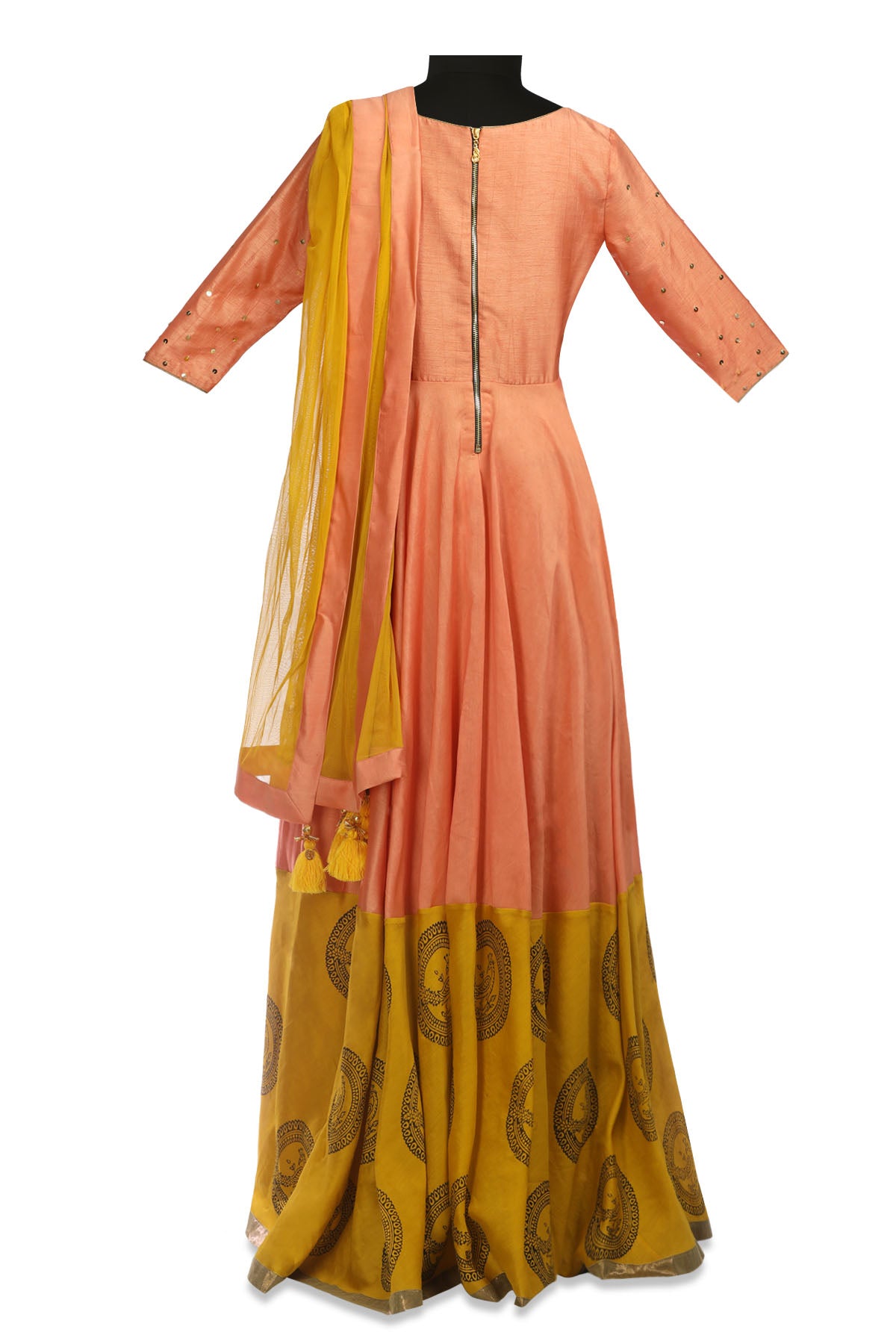 Shop stunning peach and yellow embroidered chanderi Anarkali online in USA with dupatta. Shine at weddings and special occasions with beautiful Indian designer Anarkali suits, traditional salwar suits, sharara suits, designer lehengas from Pure Elegance Indian clothing store in USA.-back