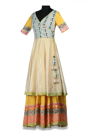 Buy gorgeous ivory and multi printed double layered Anarkali online in USA. Shine at weddings and special occasions with beautiful Indian designer Anarkali suits, salwar suits, sharara suits, designer lehengas from Pure Elegance Indian clothing store in USA.-side