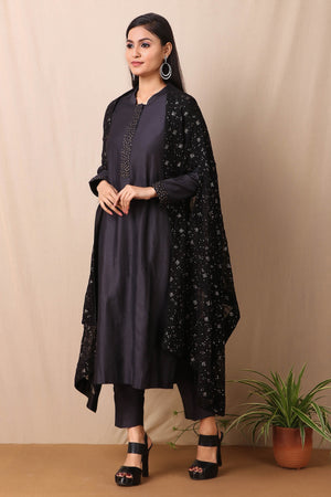 Shop this beautiful this set of blue embroidered patti kurta and narrow plazo with black georgette dupatta from Pure Elegance. Complete the look by wearing statement jewellery and heels. Light up your ethnic collection of clothing with this kurta palazzo set from Pure elegance. It's woven from a fabric that's airy and uber soft against your skin.  Pair it up with statement jewellery to complete your look from Pure Elegance Indian clothing store in USA online now.-Side view.