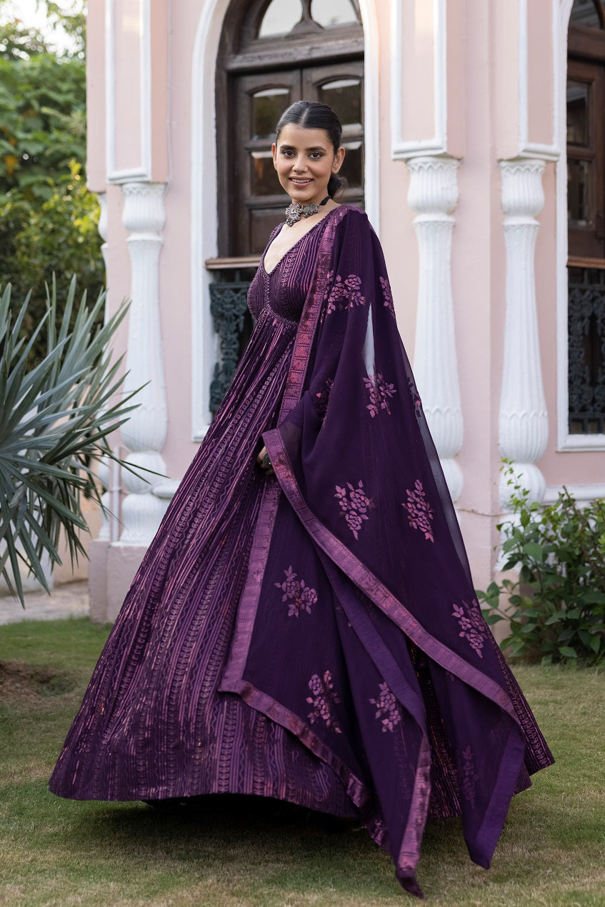 Heavy Embroidery Butterfly Net Gown With Lehanga And Dupatta at Rs 1149 |  GOWN SLWAR DUPATTA in Surat | ID: 23184389091