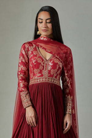 Buy beautiful maroon georgette Anarkali online in USA with embroidered Banarasi yoke. Dazzle on weddings and special occasions with exquisite Indian designer dresses, sharara suits, Anarkali suits, wedding lehengas from Pure Elegance Indian fashion store in USA.-closeup