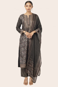 Shop stunning black printed crepe suit online in USA with dupatta. Dazzle on weddings and special occasions with exquisite Indian designer dresses, sharara suits, Anarkali suits, wedding lehengas from Pure Elegance Indian fashion store in USA.-full view