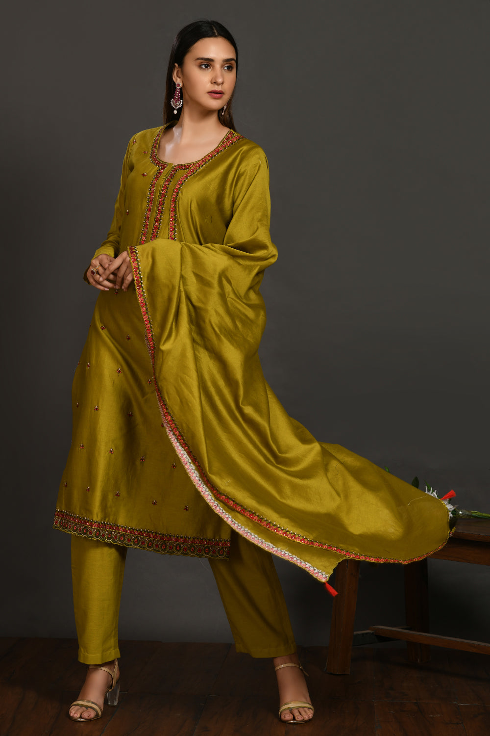 Buy mehendi green resham work chanderi suit online in USA with dupatta. Dazzle on weddings and special occasions with exquisite Indian designer dresses, sharara suits, Anarkali suits, wedding lehengas from Pure Elegance Indian fashion store in USA.-front