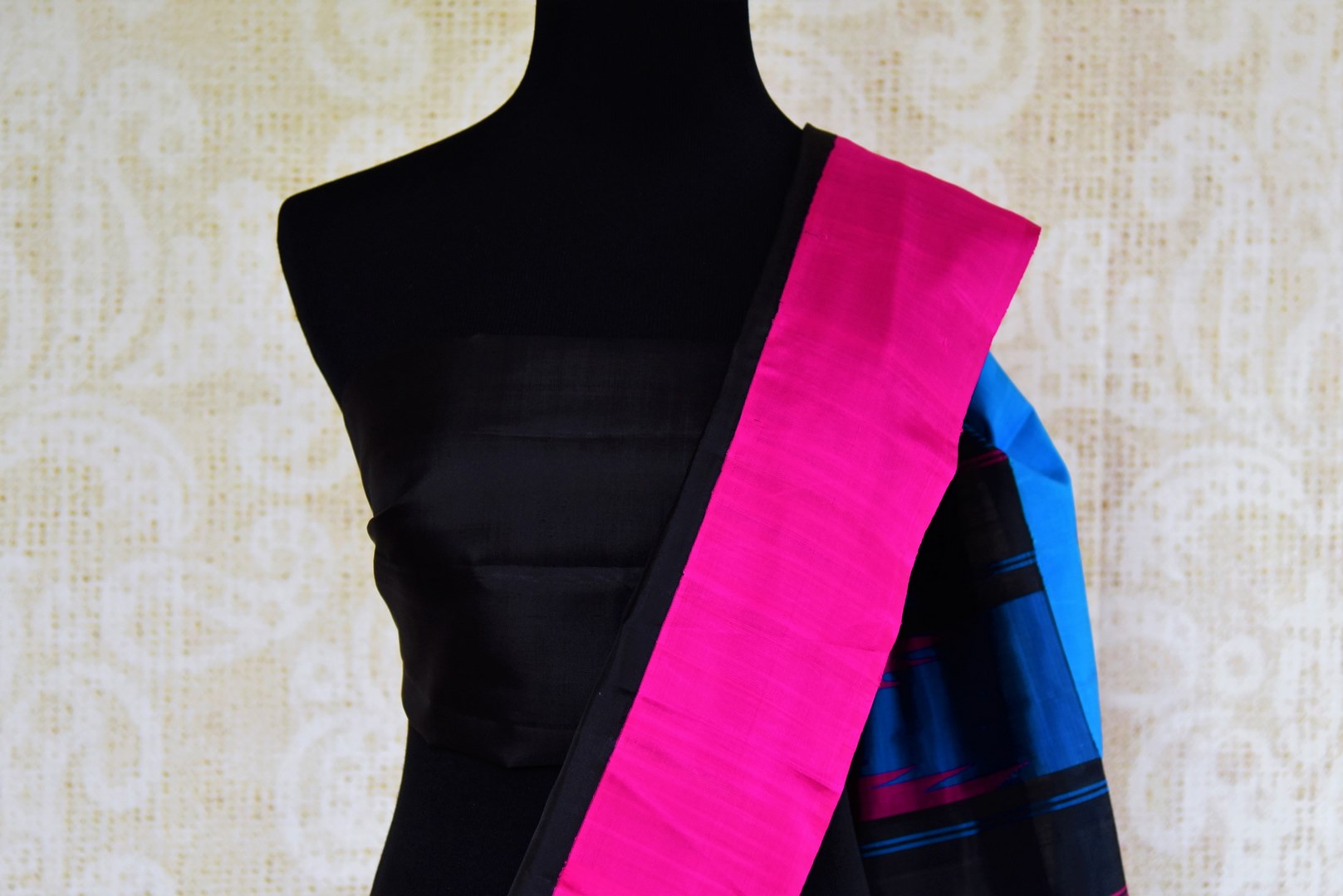Buy plain black kanchipuram silk saree online in USA. Pure Elegance clothing store brings an exquisite variety of Indian South silk sarees for weddings in USA. Shop online.-blouse pallu