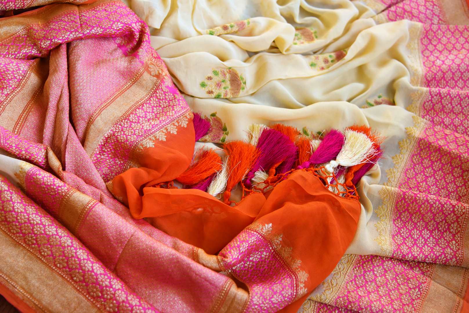 Buy cream georgette Banarasi sari with pink border online in USA. Pure Elegance store brings an exquisite range of Indian Banarasi sarees for online shopping in USA. -details