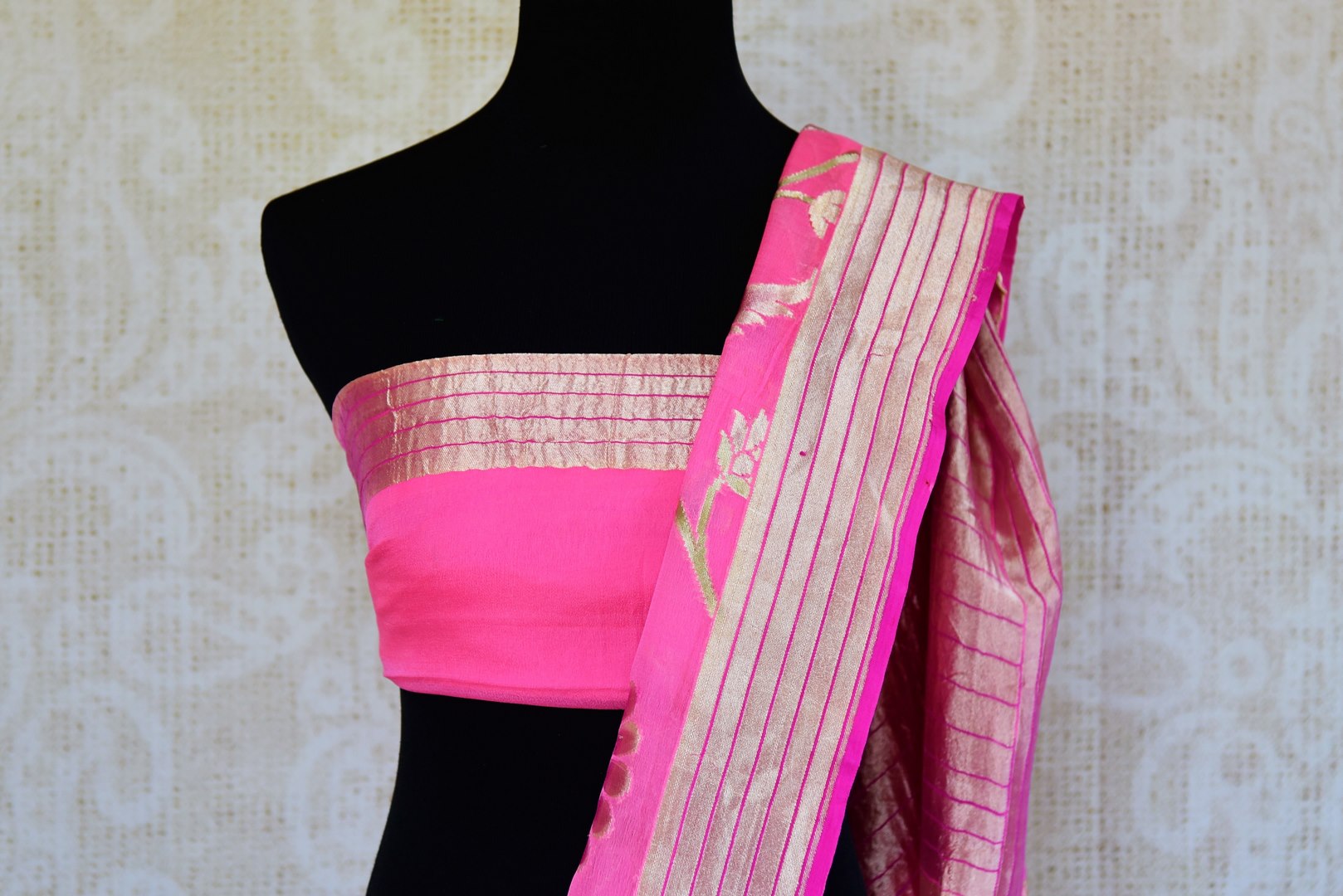 Buy pink georgette Banarasi saree online in USA. Pure Elegance store brings an exquisite range of Indian Banarasi georgette sarees for online shopping in USA. Shop online.-blouse pallu