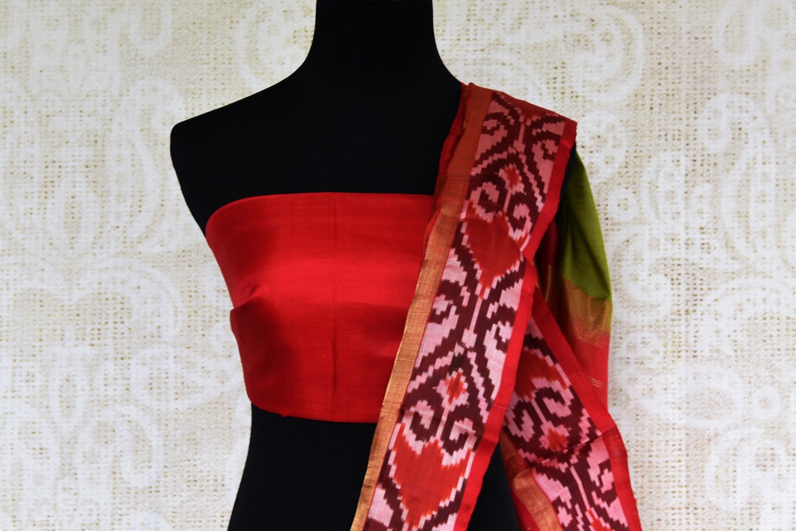 Buy green eri silk saree online in USA with red border. Pure Elegance clothing store brings an exquisite range of Indian silk sarees in USA for women. Shop online.-blouse pallu
