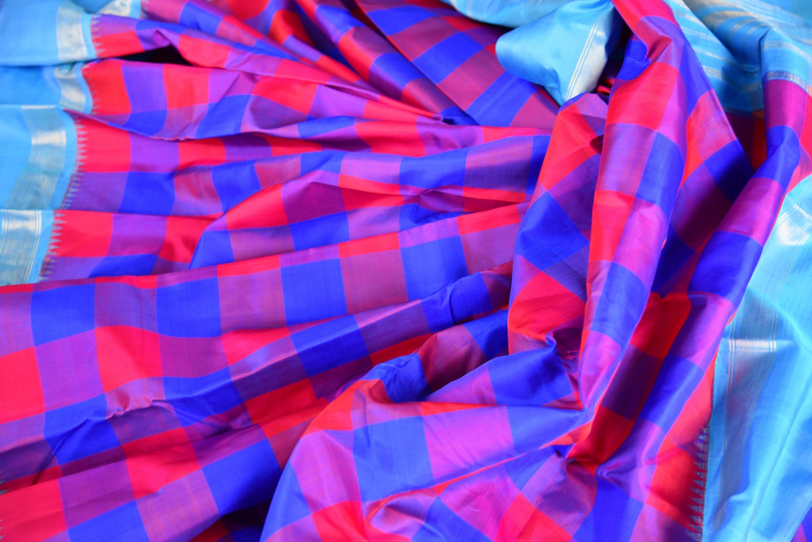 Buy pink and blue checker Kanjeevaram silk saree online in USA. Explore a range of exquisite Indian Kanchipuram silk sarees in USA at Pure Elegance fashion store or shop online. -details