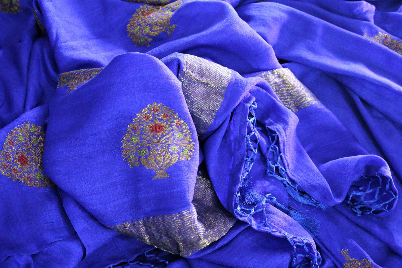 Elegant blue muga Benarasi saree with buta buy online in USA. Shop the latest design Indian designer sarees from Pure Elegance clothing store in USA for women.-details