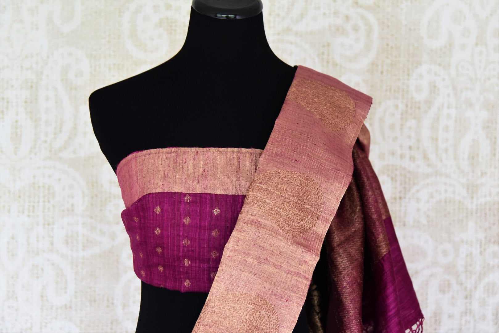 Buy black tussar Benarasi saree online in USA with pink zari border and pallu. Make an elegant ethnic fashion statement at parties, weddings and special occasions with a splendid collection of Indian designer sarees, Banarasi saris, handwoven saris from Pure Elegance Indian clothing store in USA or shop online.-blouse pallu