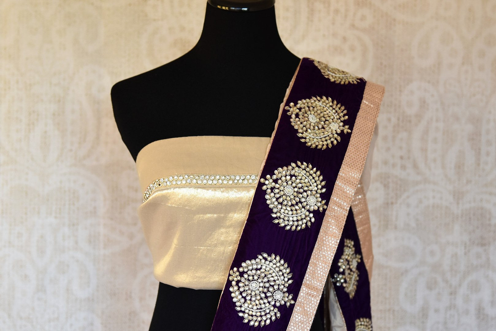 Shop designer purple embroidered shimmer saree online in USA. Shop more such exquisite Indian saris in USA from Pure Elegance. Get floored by a range of designer sarees, pure silk sarees, Kanchipuram silk saris at our Indian fashion store in USA.-blouse pallu